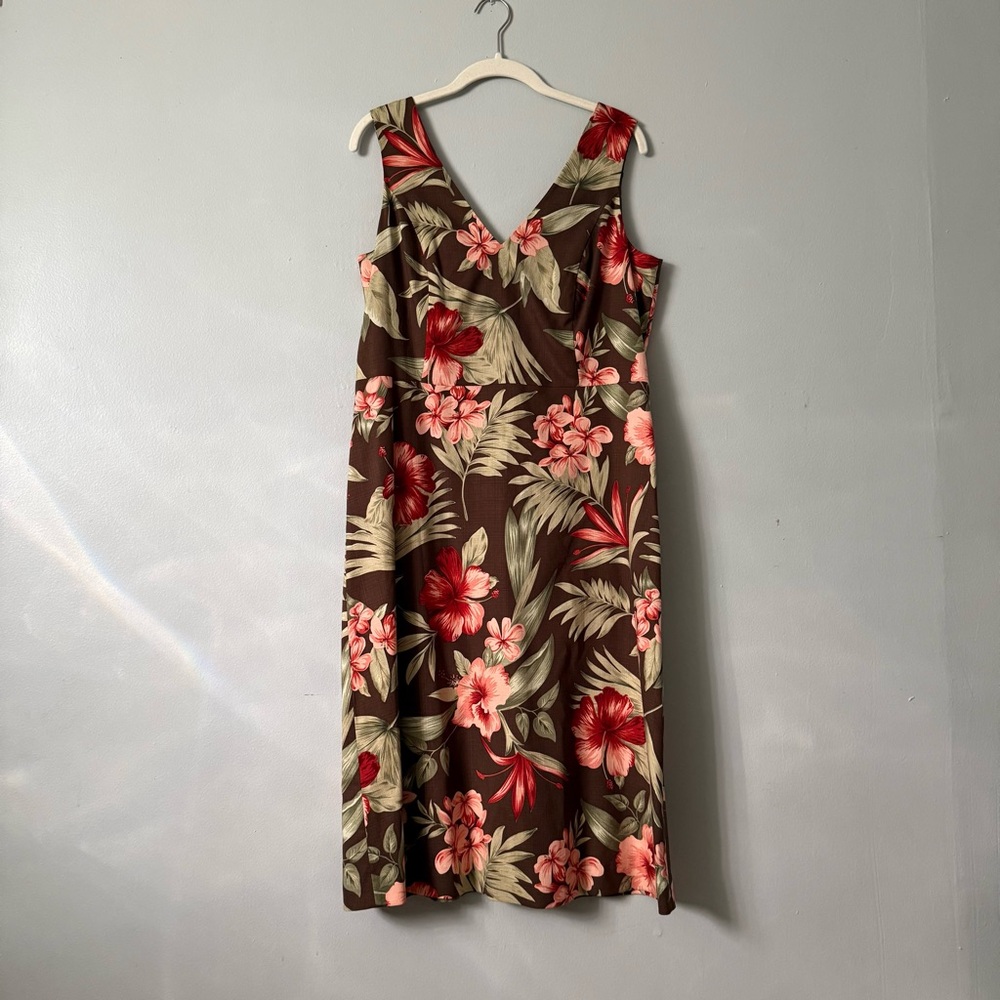 Tommy Bahama Tropical Print Silk V-Neck Sheath Dress